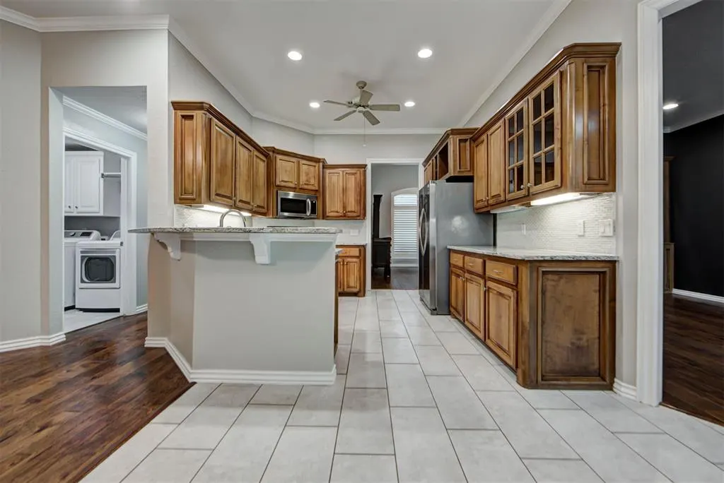Photo 11 — 3805 Annalane Drive, Norman, OK 73072