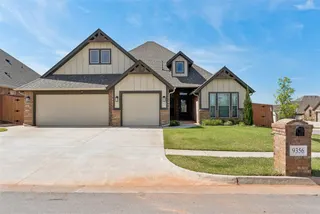Sold home at 9356 SW 43rd Street