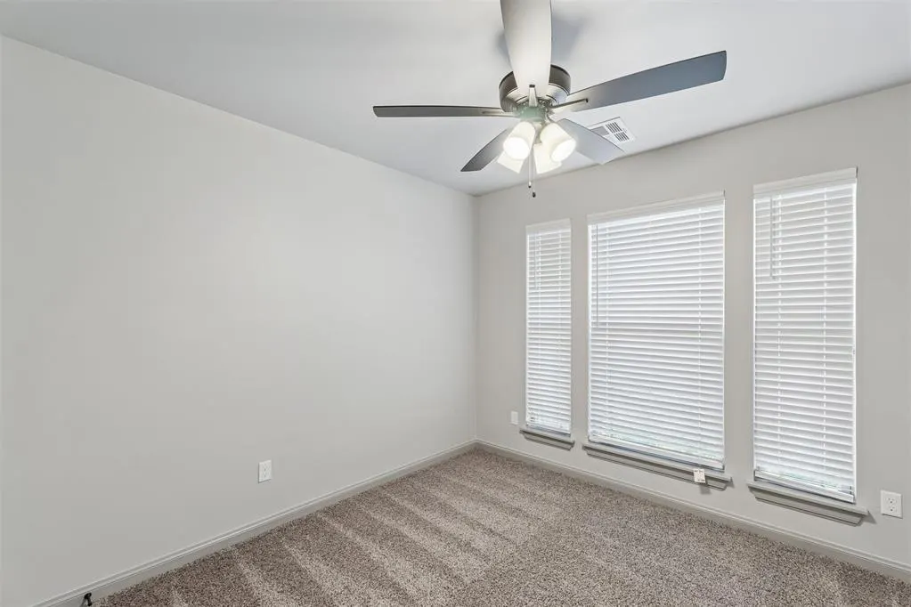 Photo 12 — 9356 SW 43rd Street, Oklahoma City, OK 73179