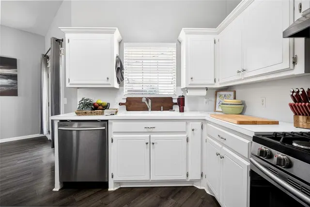 Photo 8 — 321 W 7th Street, Edmond, OK 73003