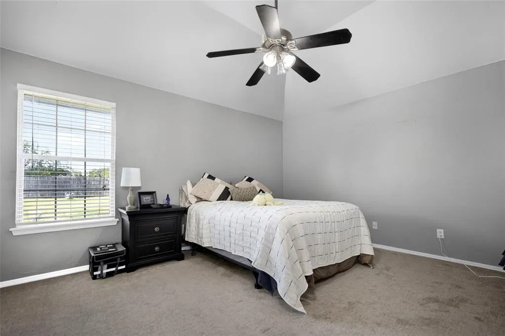 Photo 10 — 321 W 7th Street, Edmond, OK 73003