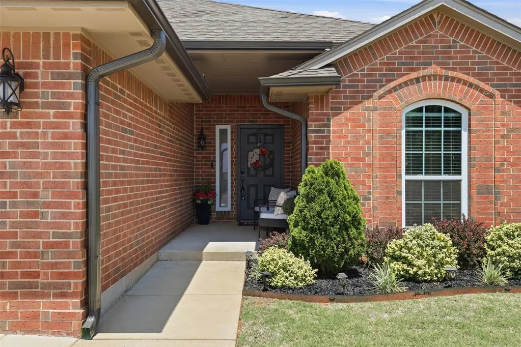 Photo 3 — 1605 NW 125th Street, Oklahoma City, OK 73120