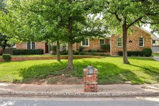 Sold home at 1713 Ridgecrest Road