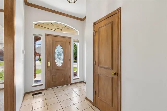 Photo 2 — 2725 Blue Quail Pass, Edmond, OK 73013