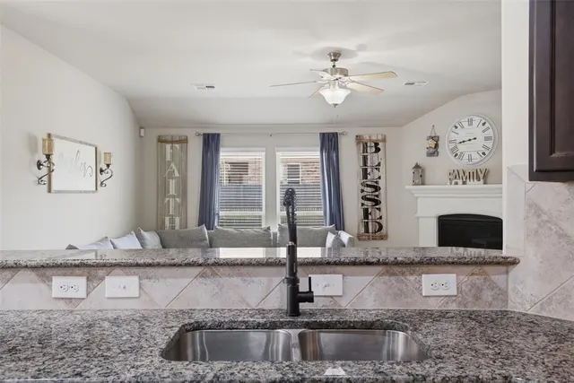 Photo 5 — 11320 NW 94th Street, Yukon, OK 73099