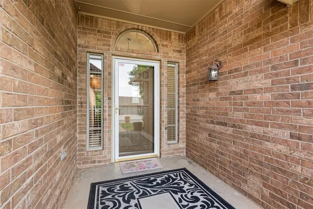 Photo 2 — 2725 NW 166th Street, Edmond, OK 73012