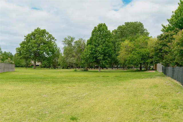 Photo 8 — 4211 Ridgeline Circle, Norman, OK 73072