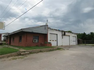 Sold home at 1224 S Chickasaw