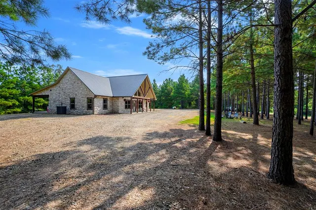 Photo 6 — 389 Overcup Acorn Trail, Broken Bow, OK 74728