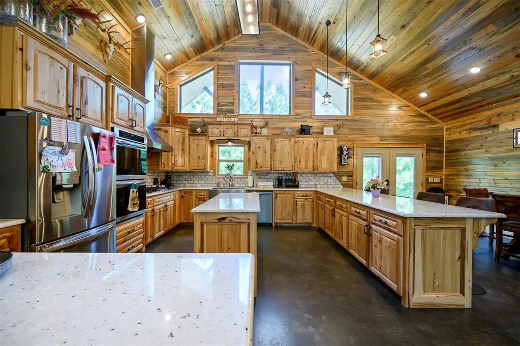Photo 11 — 389 Overcup Acorn Trail, Broken Bow, OK 74728