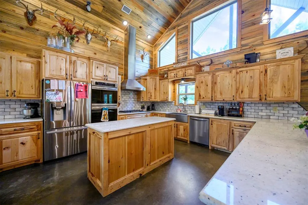 Photo 12 — 389 Overcup Acorn Trail, Broken Bow, OK 74728