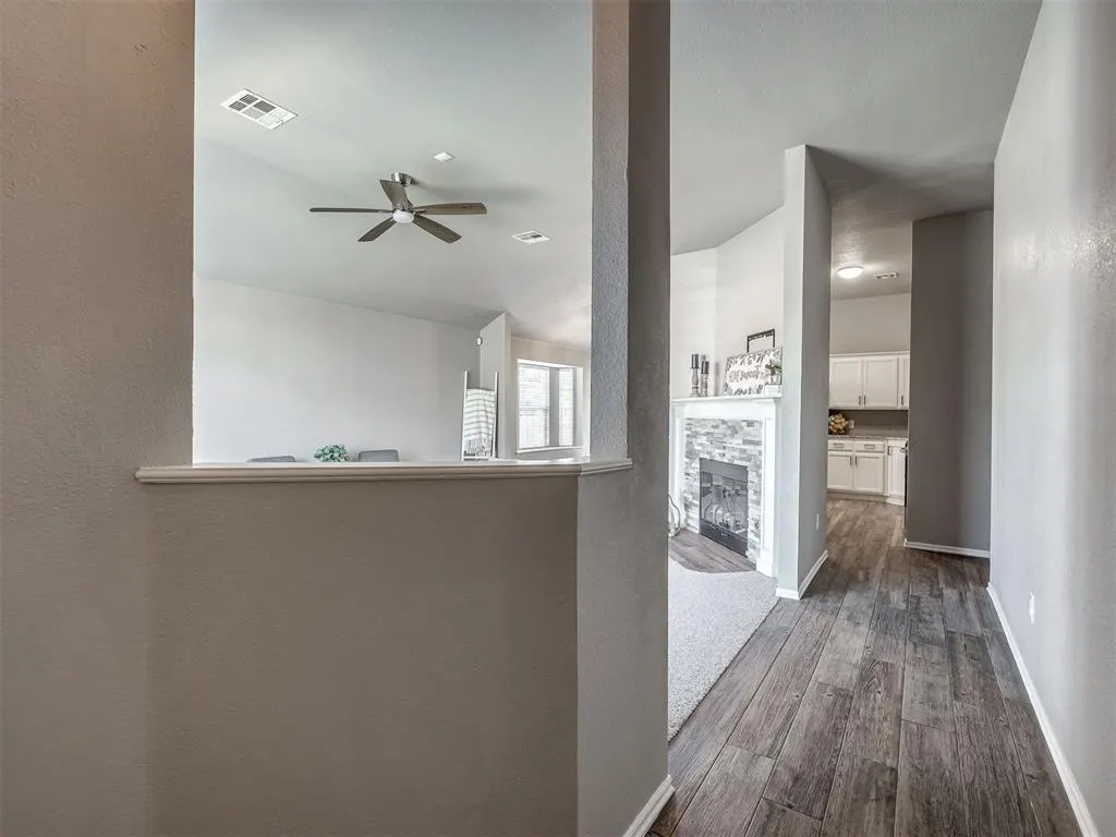 Photo 4 — 1816 Creekside Drive, Norman, OK 73071
