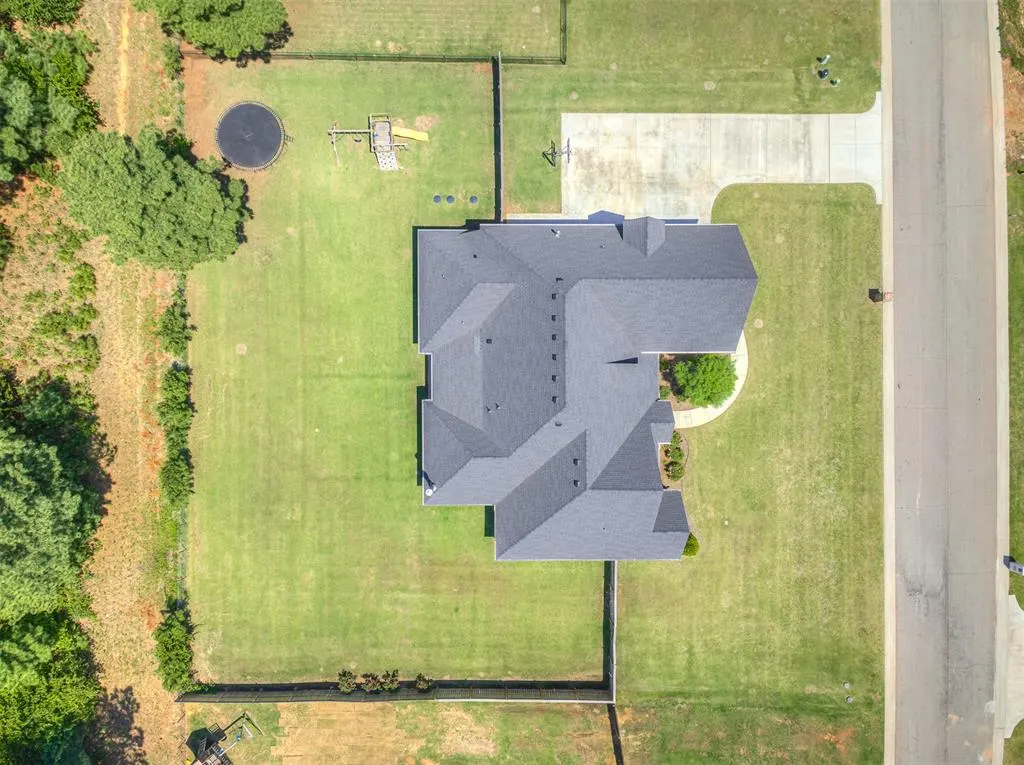 Photo 37 — 1791 Baylee Lane, Choctaw, OK 73020