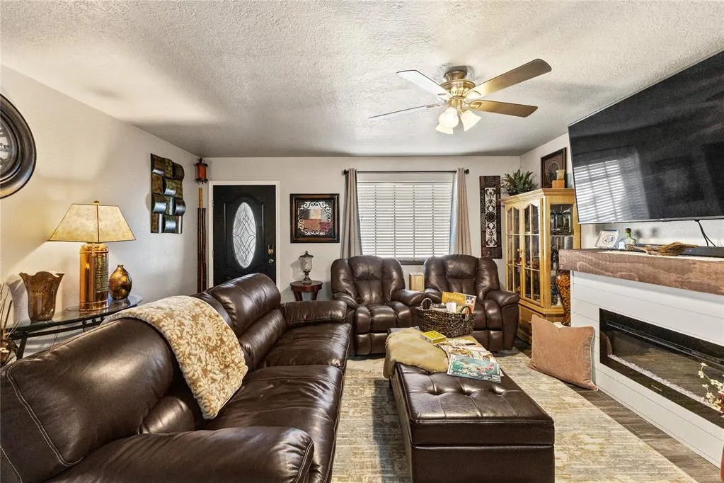 Photo 14 — 7 Easy Street, Clinton, OK 73601