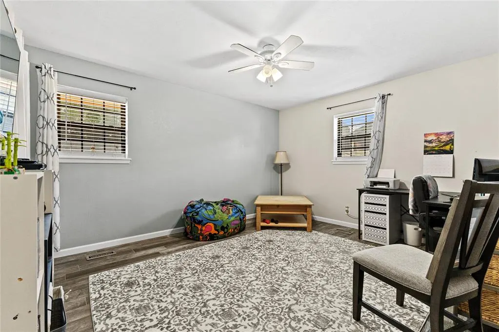 Photo 19 — 7 Easy Street, Clinton, OK 73601