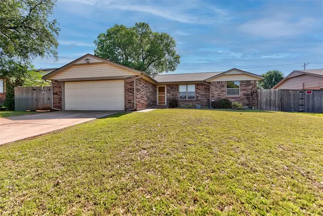 Front exterior — 1008 S Morgan Drive, Moore, OK 73160
