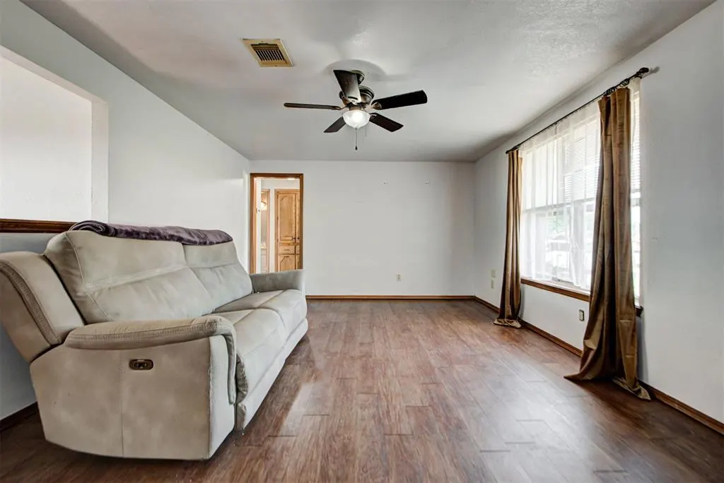 Photo 7 — 1008 S Morgan Drive, Moore, OK 73160