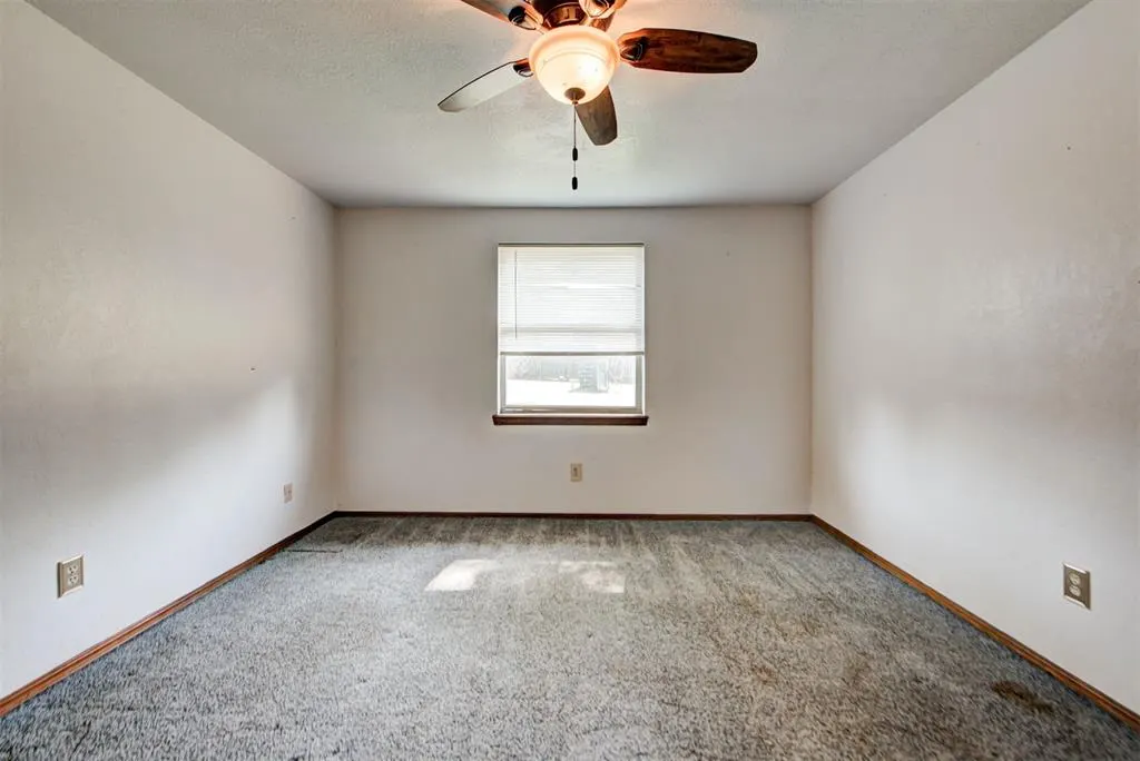 Photo 19 — 1008 S Morgan Drive, Moore, OK 73160