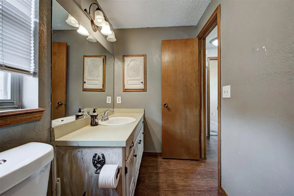 Photo 32 — 1008 S Morgan Drive, Moore, OK 73160