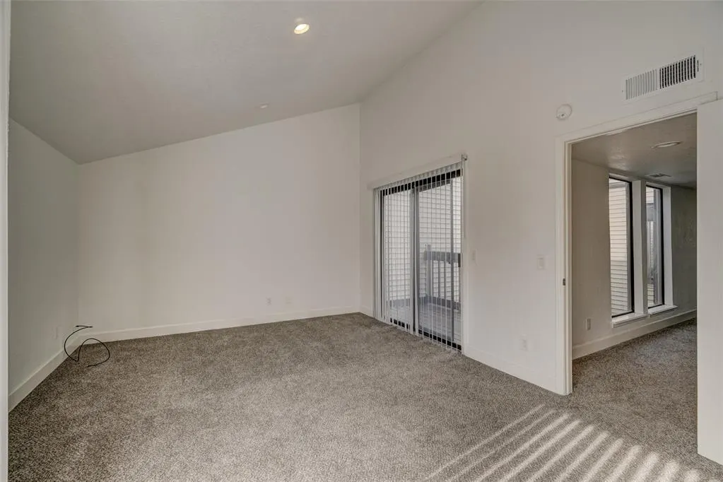 Photo 10 — 2030 Three Stars Road, Edmond, OK 73034