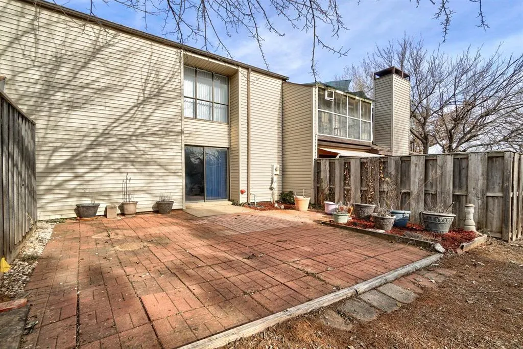 Photo 17 — 2030 Three Stars Road, Edmond, OK 73034