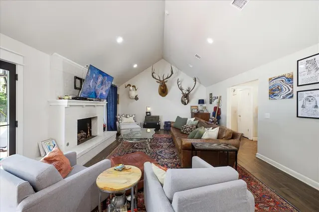 Photo 6 — 2901 Chapel Hill Road, Oklahoma City, OK 73120