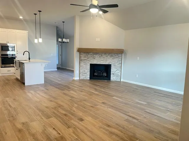 Photo 3 — 19717 Whitley Road, Edmond, OK 73012