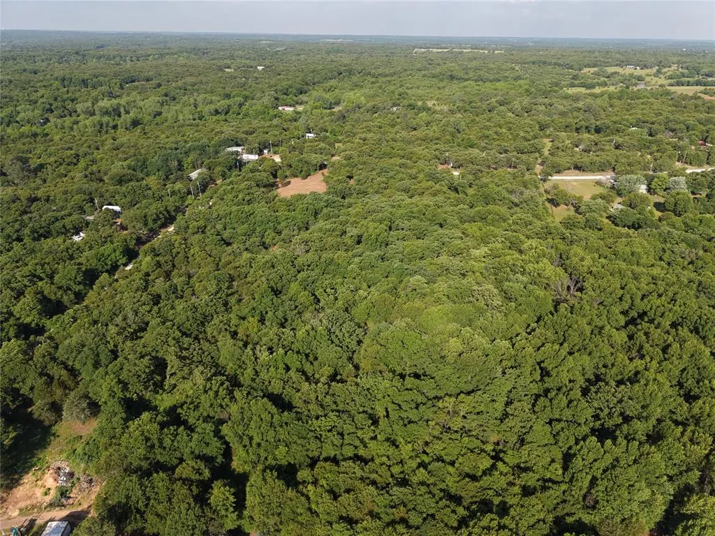 Photo 2 — E Tonya Drive, Luther, OK 73054