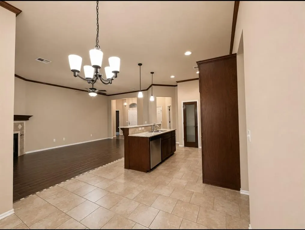 Photo 9 — 10605 NW 17th, Yukon, OK 73099