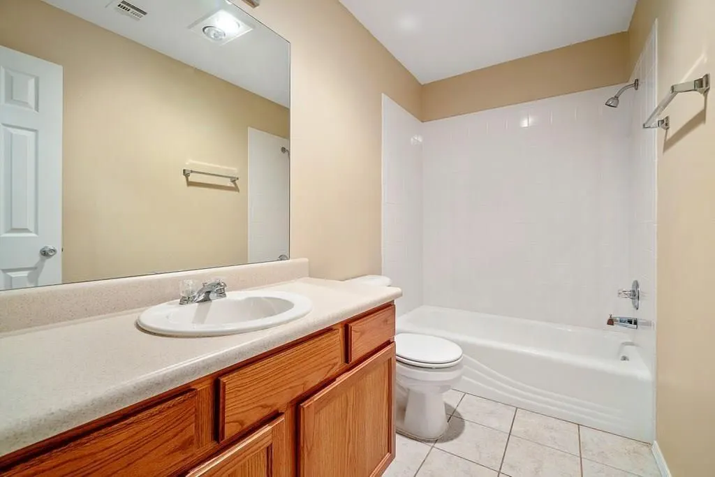Photo 11 — 324 Belmont Drive, Edmond, OK 73034