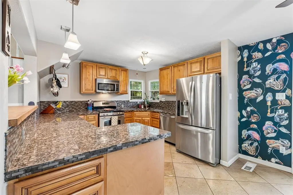 Photo 8 — 2713 NW 42nd Street, Oklahoma City, OK 73112