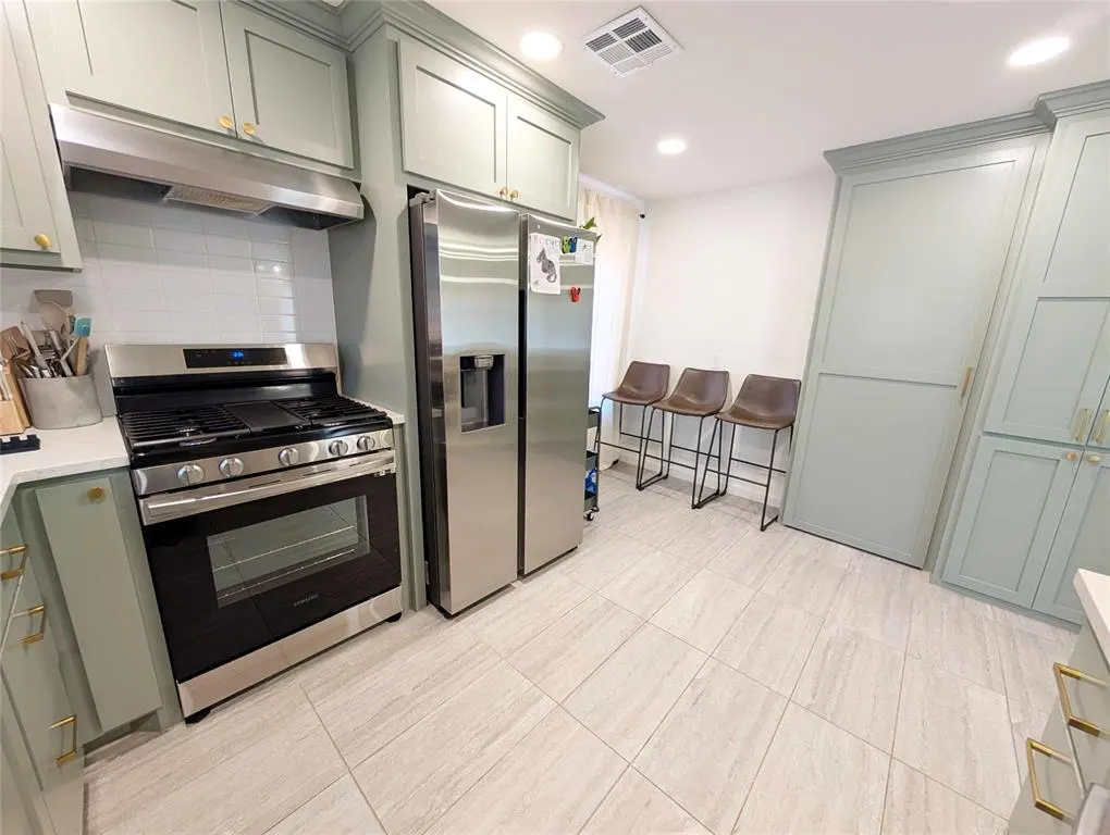 Photo 8 — 2520 NW 33rd Street, Oklahoma City, OK 73112