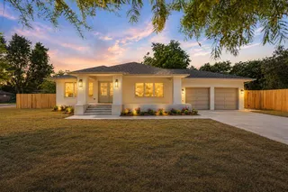 Sold home at 1922 NW 35th Street