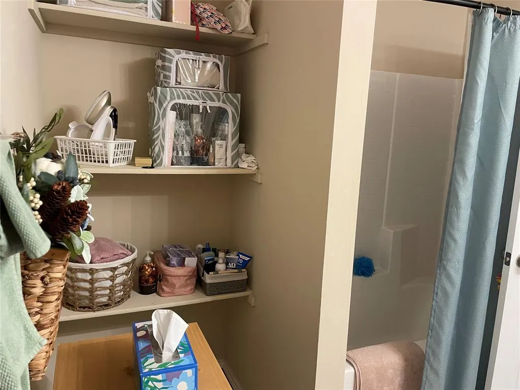 Photo 13 — 1904 Twisted Oak Court, Shawnee, OK 74804