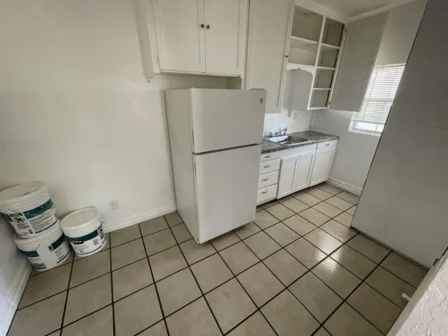 Photo 7 — 1800 Exchange Avenue 1/2, Oklahoma City, OK 73108