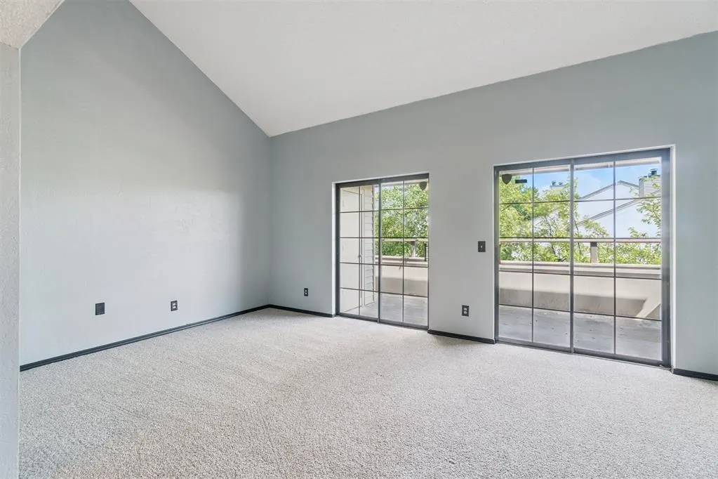 Photo 25 — 11120 Stratford Drive 220, Oklahoma City, OK 73120