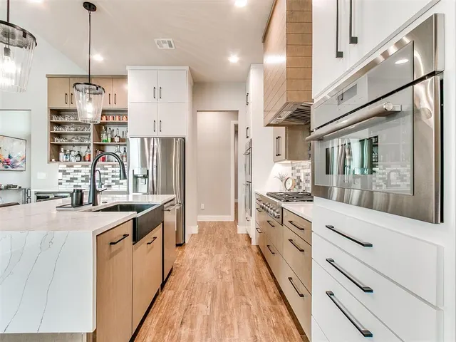Photo 7 — 1200 Canteberry Drive, Yukon, OK 73099