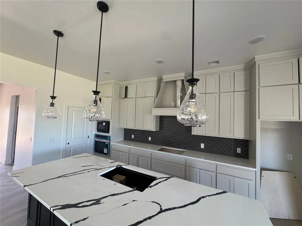 Photo 4 — 9305 NW 147th Terrace, Yukon, OK 73099