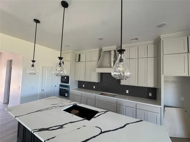 Photo 4 — 9305 NW 147th Terrace, Yukon, OK 73099