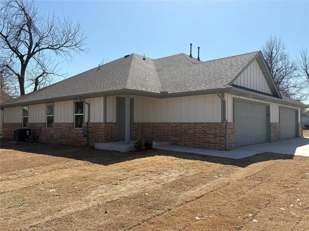 Front exterior — 819 S Wilson Avenue, El Reno, OK 73036