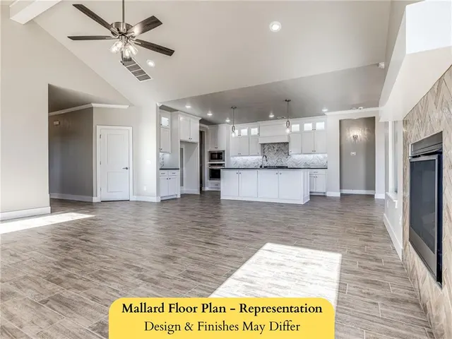 Photo 2 — 9336 NW 147th Court, Yukon, OK 73099