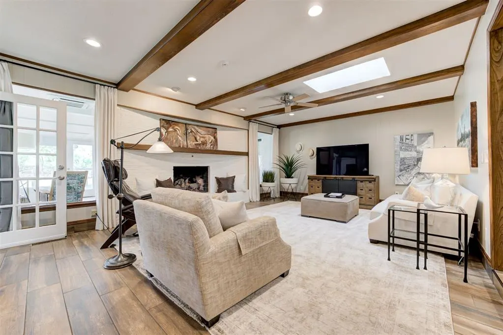 Photo 5 — 2705 Redbud Lane, Edmond, OK 73025