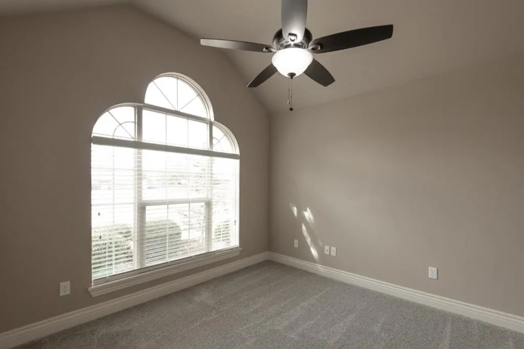 Photo 21 — 2124 Newbrook Drive, Edmond, OK 73003