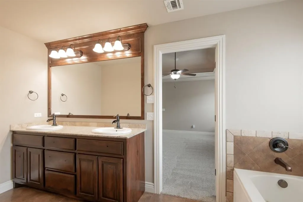 Photo 26 — 2124 Newbrook Drive, Edmond, OK 73003