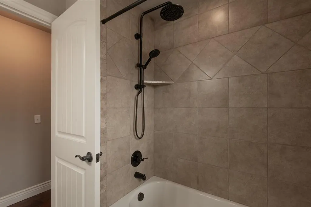 Photo 31 — 2124 Newbrook Drive, Edmond, OK 73003