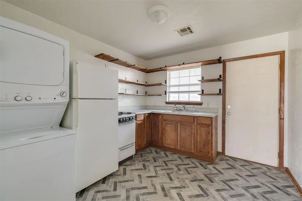 Photo 19 — 1133 Stubbeman Avenue, Norman, OK 73069