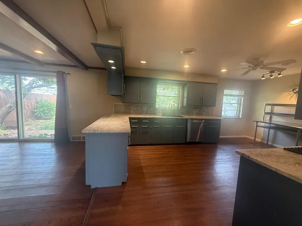 Photo 8 — 3333 62nd Street, Oklahoma City, OK 73112