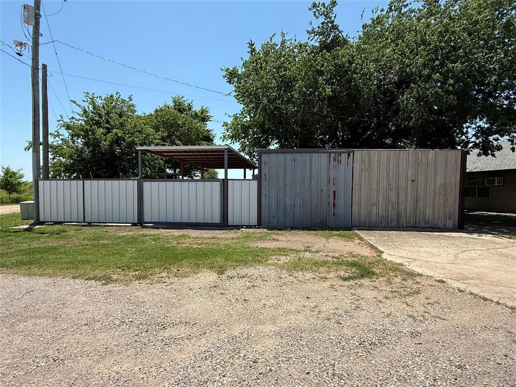 Photo 14 — 7984 Us Highway 70 Highway, Waurika, OK 73573