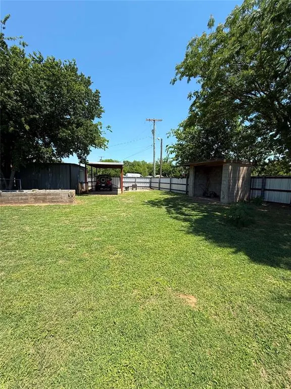Photo 19 — 7984 Us Highway 70 Highway, Waurika, OK 73573