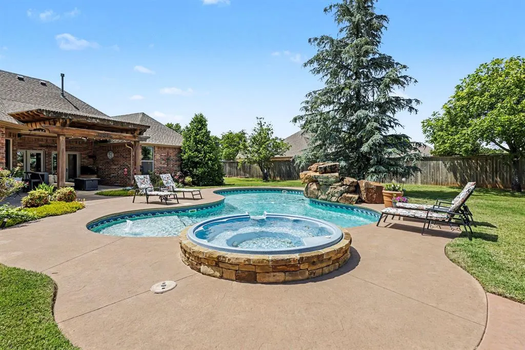Photo 32 — 9200 Wheatland Drive, Oklahoma City, OK 73169